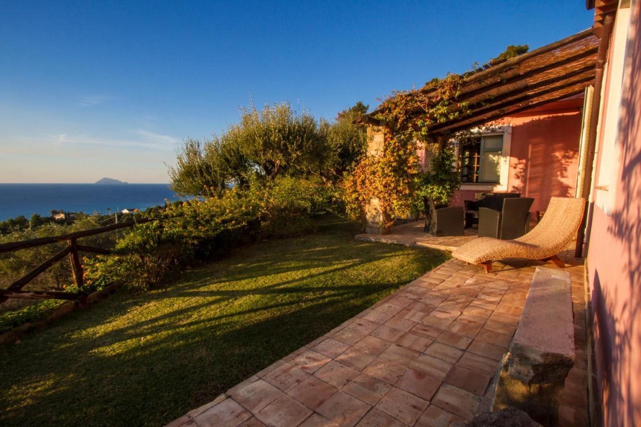 Villa Laura Capo dʼOrlando Zewnętrze zdjęcie